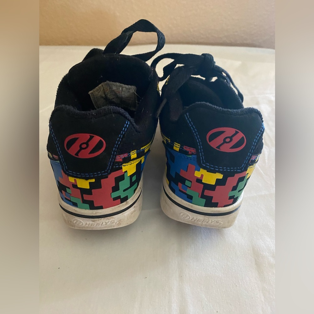 Heelys Youth Boys colorful puzzle Lace Up Skate Shoes Sz 3 - Picture 5 of 8